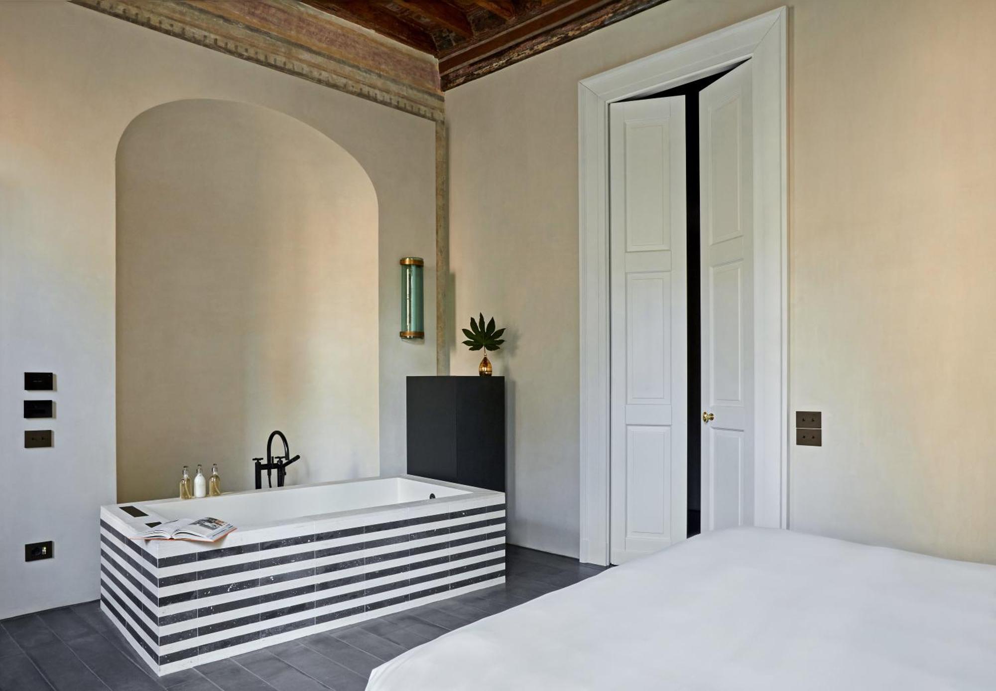 ホテル Palazzo Petrvs オルヴィエート エクステリア 写真